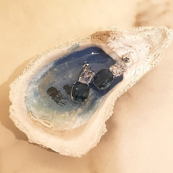 Peacock Blue Crystal Zircon Square Earrings – Glam Geometric Elegance - Picture 8 of 8